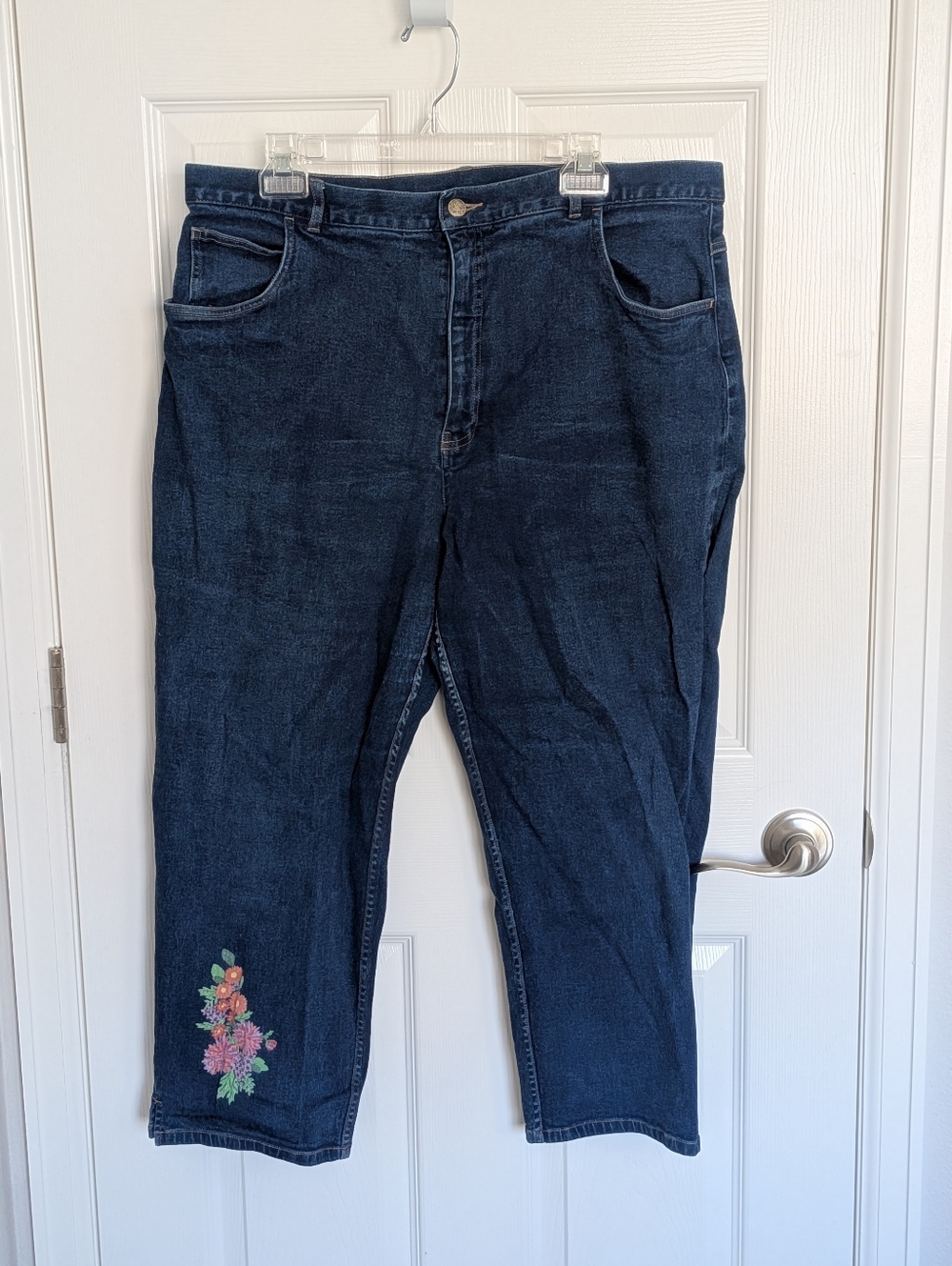 Nordstrom Floral Printed Jean Capris - 18